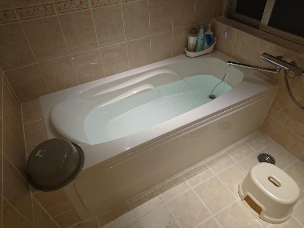 Kaeruya Apartment Накиджин Екстериор снимка